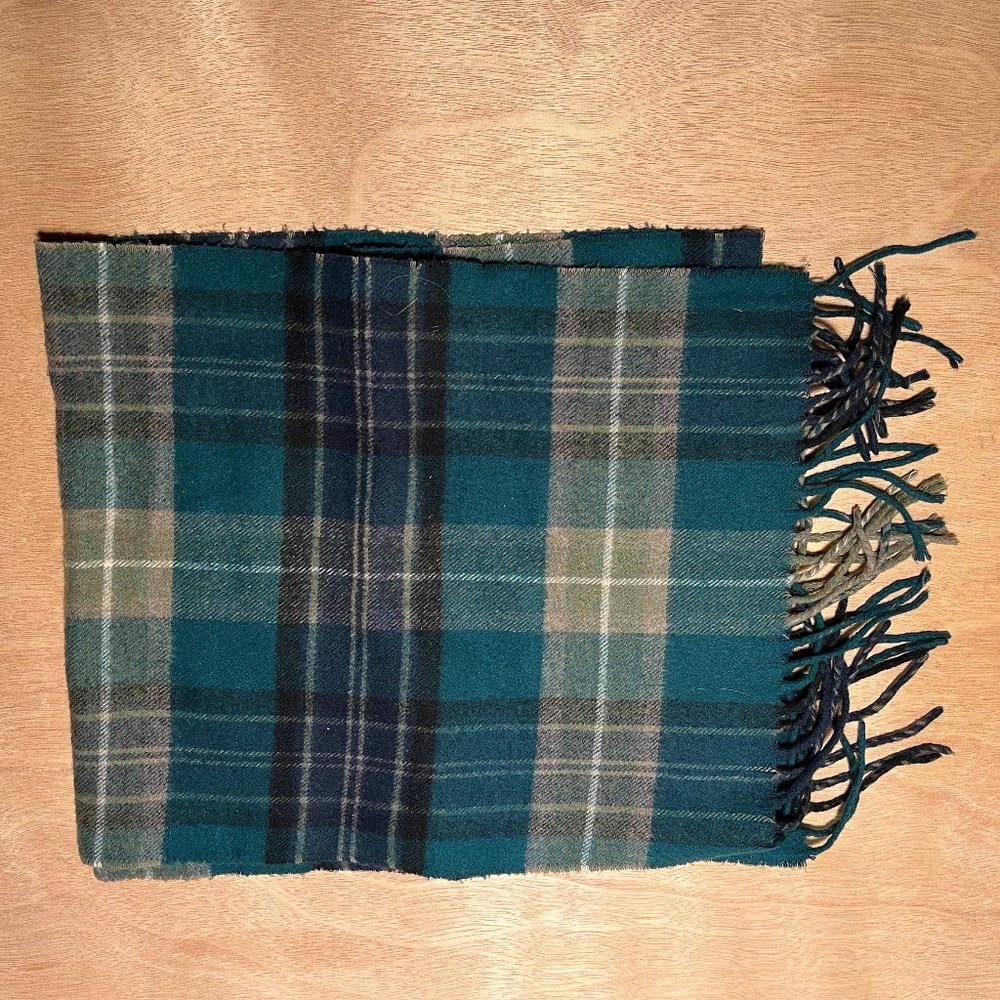 Cashmink V. Fraas Green Plaid 100% Acrylic Scarf with Fringe